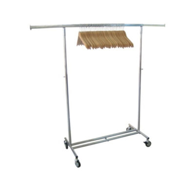 Garderobenständer auf Rollen