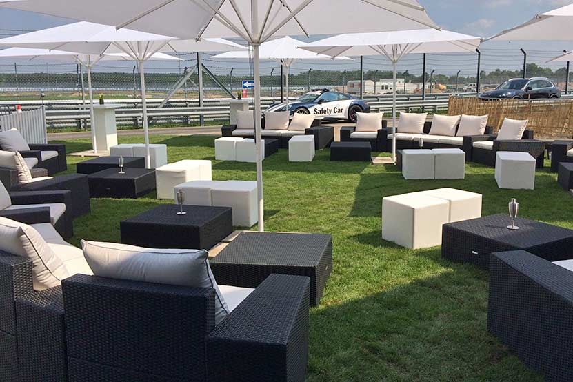 Lounge Rattan Mietmöbel